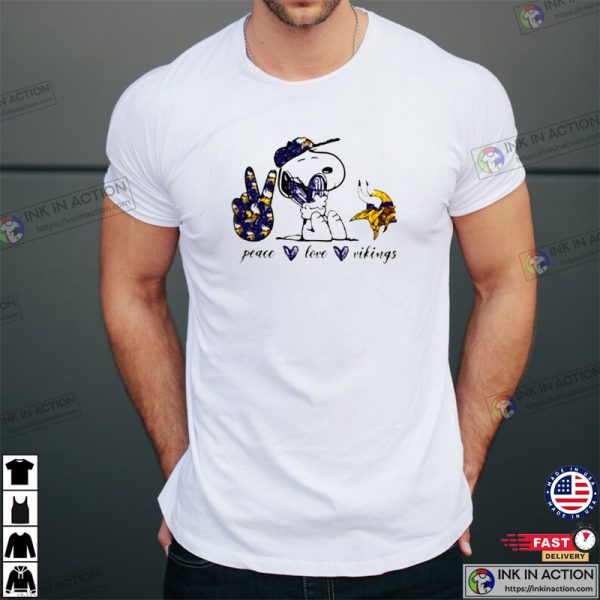 Snoopy Peace Love Minnesota Vikings Shirt