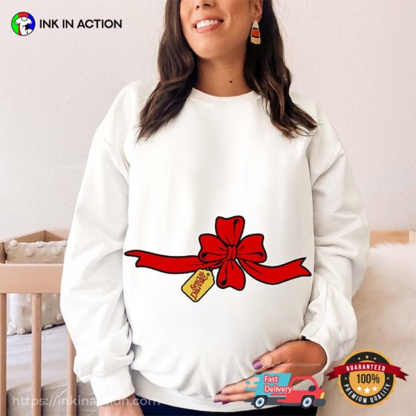 Special Delivery Chirstmas Pregnant Gift Tee