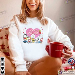 Charlie Brown And Peanuts Snoopy Valentine Cartoon T-Shirt