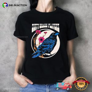 Dirty Grass Players Raven Art Trending T-shirt