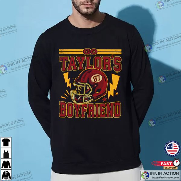 Go Taylor’s Boyfriend Travis Kelce Funny Football T-shirt