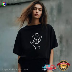 I Love You Hand Sign T-Shirt, Ideas For Valentine’s Day Gifts