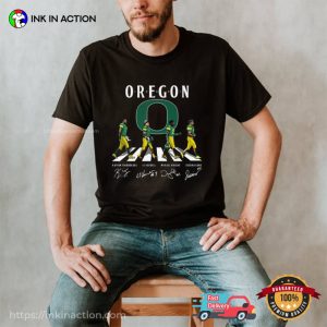 Oregon Ducks Football Abbey Road Signatures Shirt