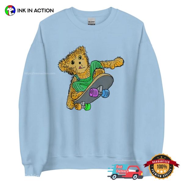 Skateboarding bear Funny Skateboard Tee Shirts