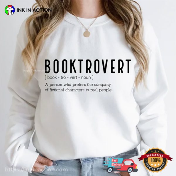 Booktrovert Definition Funny Book Lover T-shirt