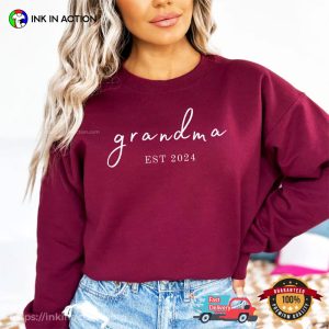 Grandma Est 2024 Announcement T-Shirt