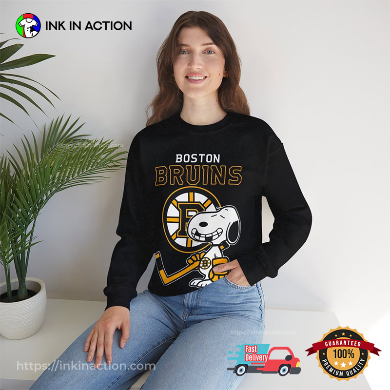 Snoopy Boston Bruins Hockey T-shirt Snoopy Boston Bruins Hockey T-shirt