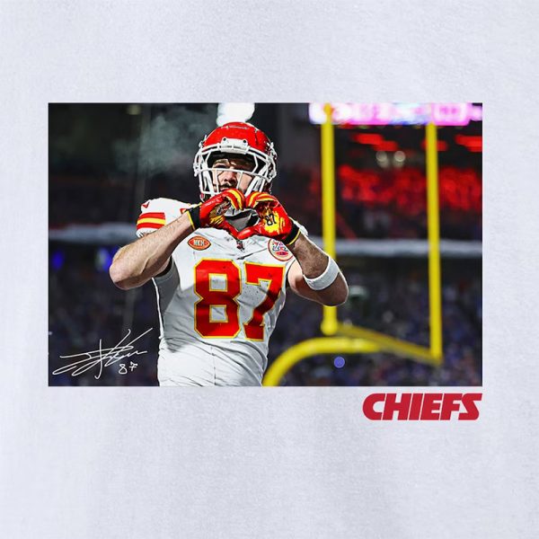 Travis Kelce Heart Hands Gesture, Travis Kelce Kansas City Chiefs T-Shirt