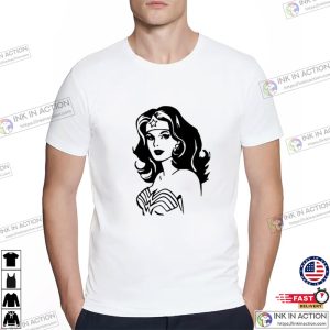 Wonder Woman 70s Cartoon Graphic T-Shirt