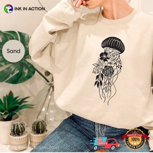 Floral Jellyfish Animals Art Graphic T-Shirt