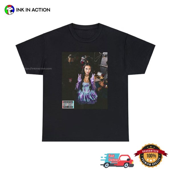 Funny Olivia Rodrigo Backstage Photo Graphic T-Shirt