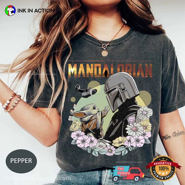 The Mandalorian Floral Star Wars Art Comfort Colors T-Shirt