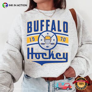 Buffalo Hockey 1970 Vintage Buffalo Sabre Fan T-Shirt
