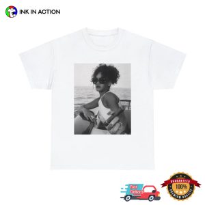 Retro Rihanna 90's Photo Classic T shirt 1