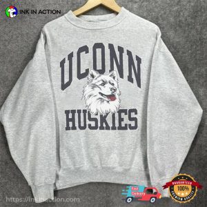 UCONN Huskies Basketball College T-shirt