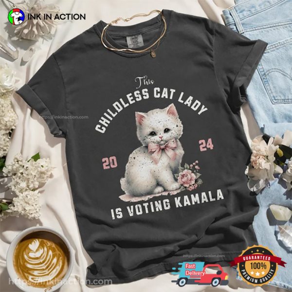 Childless Cat Lady For Kamala Vintage Support Harris 2024 Comfort Colors T-shirt