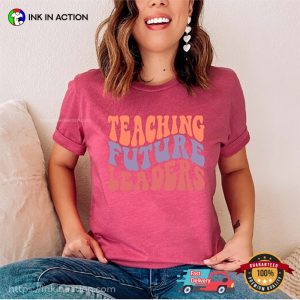 Vintage Teaching Future Leaders Unisex T shirt