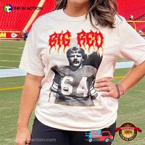 Big Red KC Chiefs Retro Football Graphic Comfort Colors T shirt 2