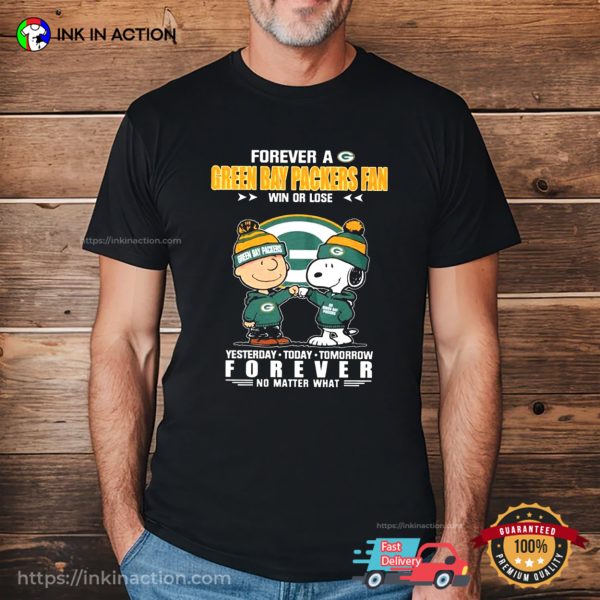 Charlie And Snoopy Forever Green Bay Packers Fan Football T-shirt