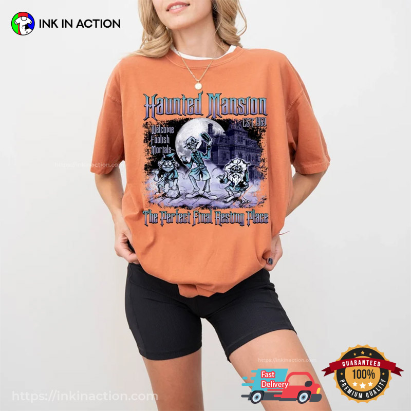 Disneyland Haunted Mansion Vintage Comfort Colors T-shirt