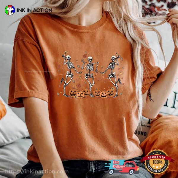 Fall Dancing Skeleton Spooky Halloween Comfort Colors T-shirt