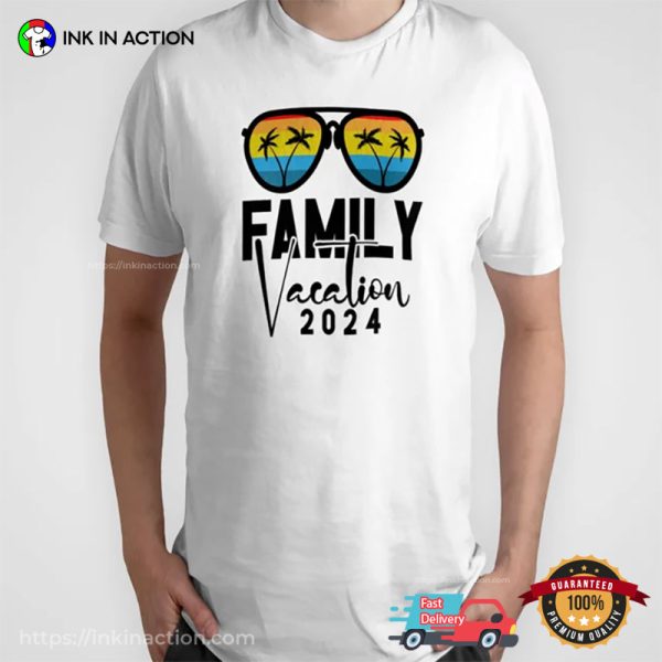 Family Vacation 2024 Vintage Retro 90s Tee