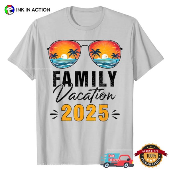 Family Vacation 2025 Vintage Sunset Glass Tee