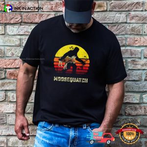 Moosequatch Funny Sasquatch Hunting Moose T shirt