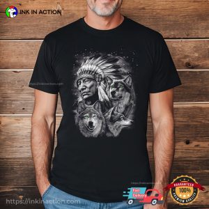 Native American Chief And Wolfs Art T-shirt