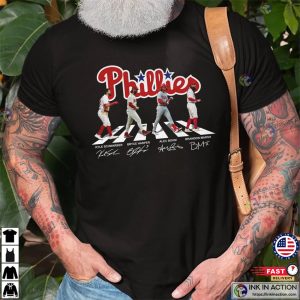 Philadelphia Phillies Baseball Team Abbey Road Crossing Signatures T shirt 3