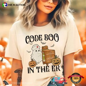 Retro Halloween Code Boo In The ER Nurse Comfort Colors Tee 2