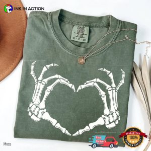 Skeleton Love Comfort Colors T-shirt