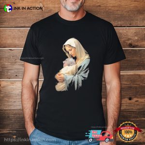 Mother Mary And Baby Moo Deng T-shirt