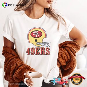 Retro San Francisco 49ers Big Helmet Football T shirt 1