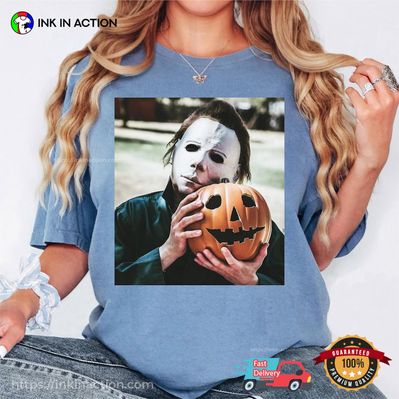Vintage Michael Myers Halloween Comfort Color Tee Vintage Michael Myers Halloween Comfort Color Tee