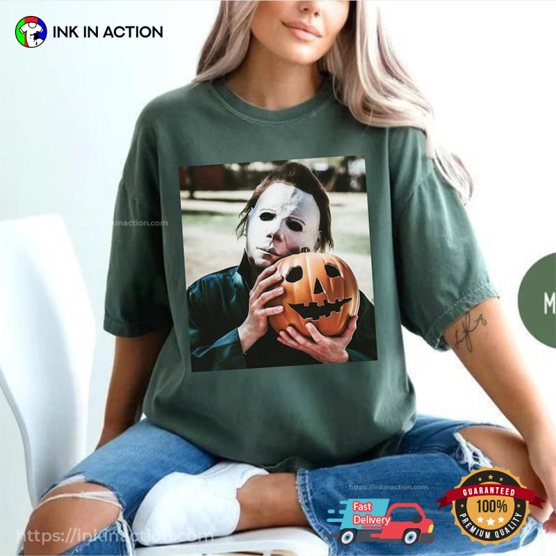 Vintage Michael Myers Halloween Comfort Color Tee Vintage Michael Myers Halloween Comfort Color Tee