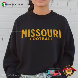 Vintage Retro Missouri Tiger Football Shirt