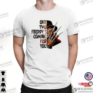 One Two Freddy's Coming For You Scary Halloween T shirt 2