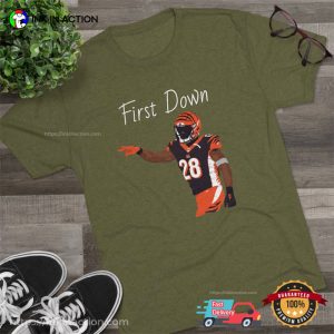 Cincinnati Joe Mixon First Down Pose Comfort Colors Shirt 3