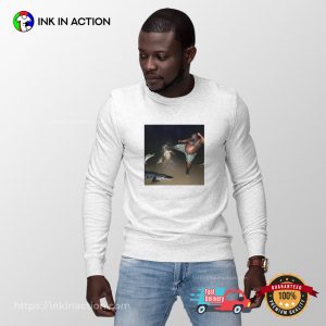 Man Kick Alligator Funny Meme T-shirts