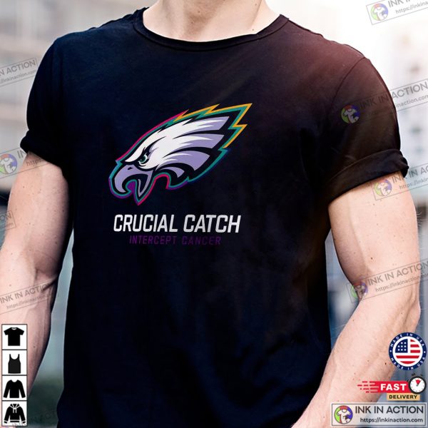 Philadelphia Eagles Crucial Catch Football T-shirt