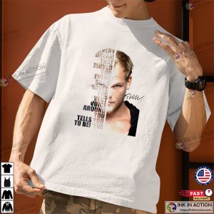 Avicii Play Lyrics Graphic Signature T-shirt