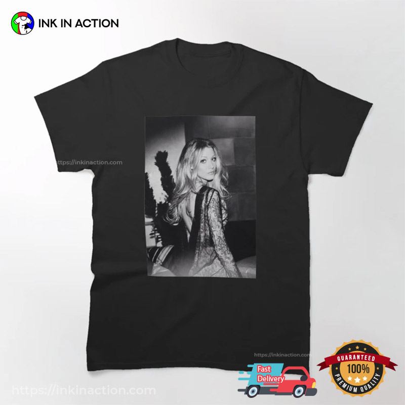 Sexy Blake Lively Actress Retro Photo T-shirt Sexy Blake Lively Actress Retro Photo T-shirt