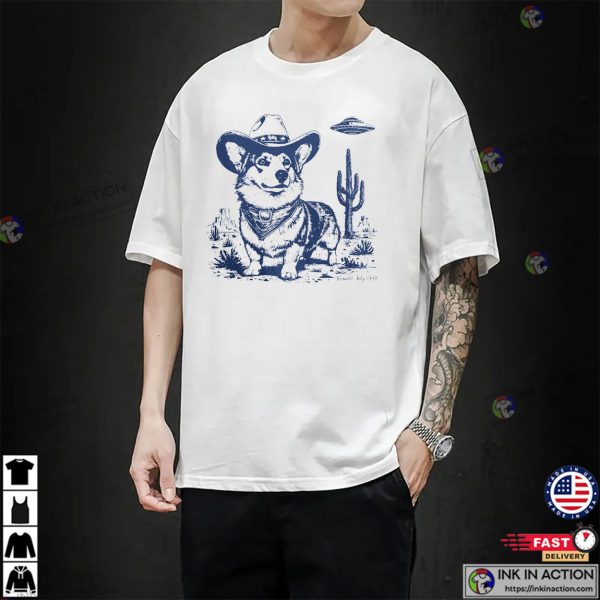 Cowboy Corgi Dog And UFO Western Vintage T-shirt