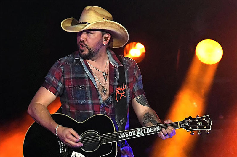 Jason Aldean Performance