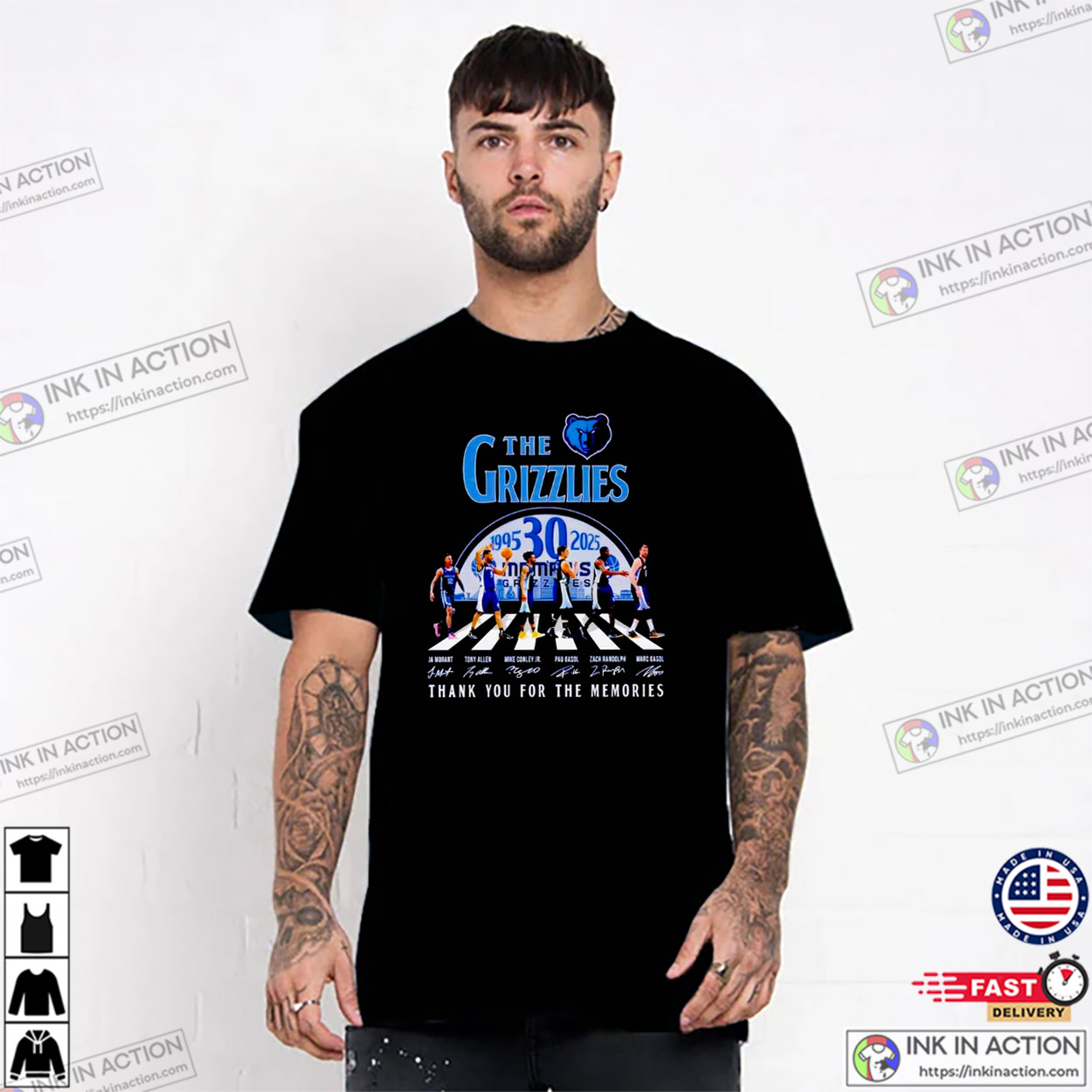 The Memphis Grizzlies 30 Years Anniversary Signatures T-shirt The Memphis Grizzlies 30 Years Anniversary Signatures T-shirt