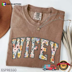 Floral Wifey Engagement Comfort Colors T-shirt