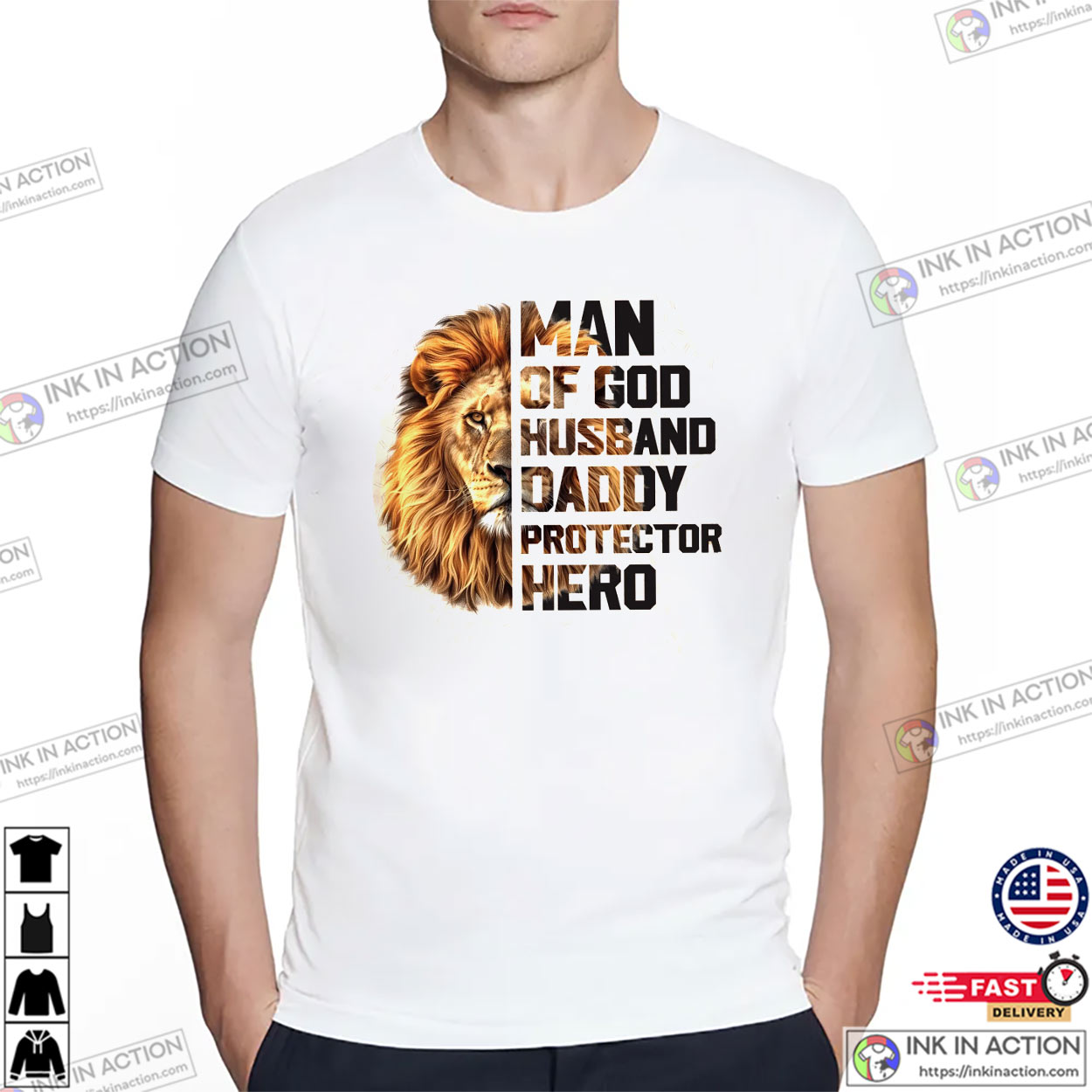 Man Of God The Father Coolest Lion Face T-shirt Man Of God The Father Coolest Lion Face T-shirt
