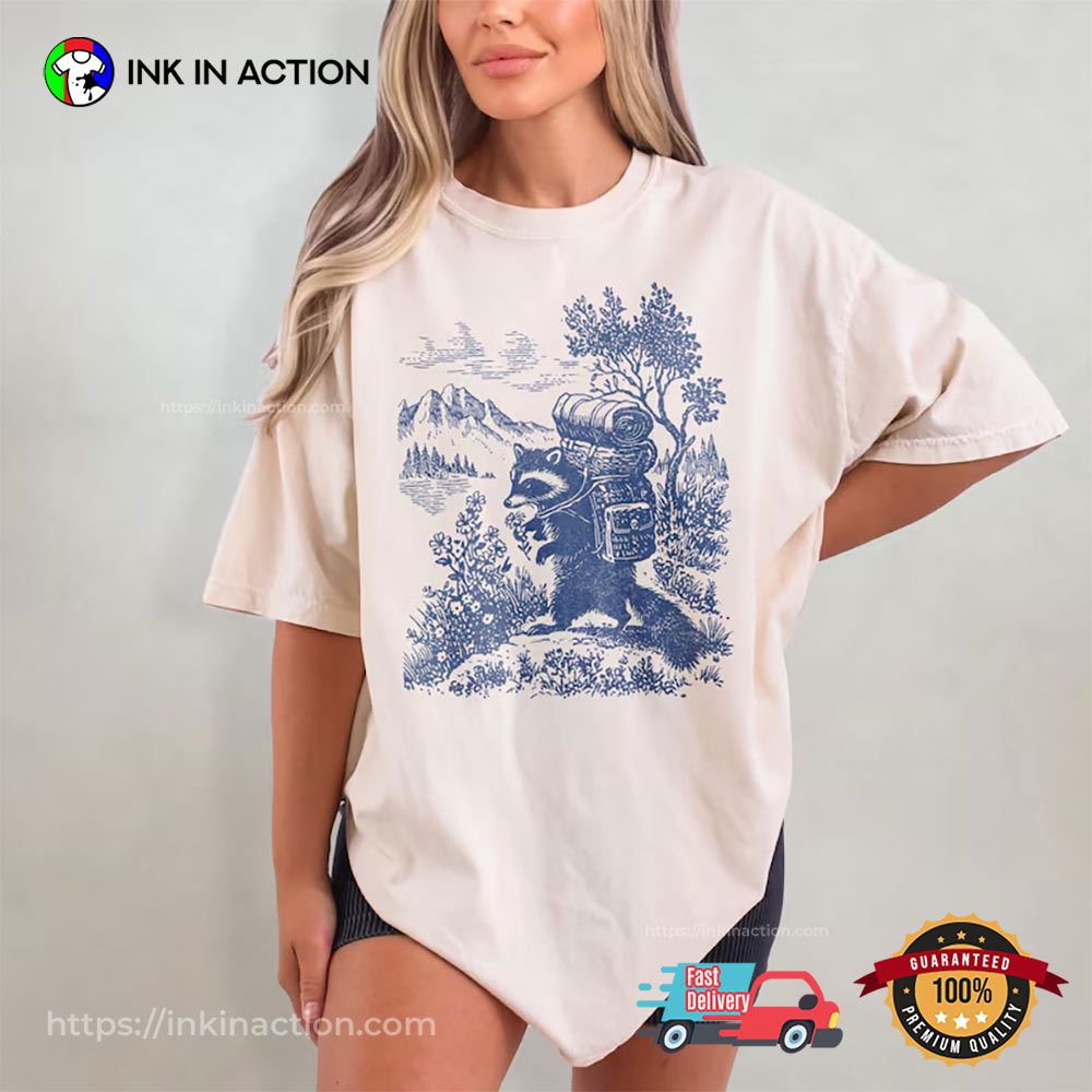 Raccoon Hiking Cute Funny Nature Comfort Colors T-shirt Raccoon Hiking Cute Funny Nature Comfort Colors T-shirt