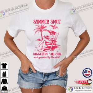 Summer Smut Kissed By The Sun Book Lover Gift T-shirt